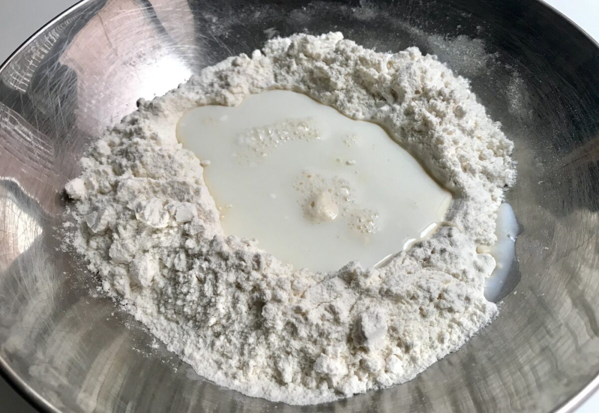 Pan fácil y rápido con harina común y levadura química