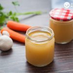 Cómo hacer un caldo de verduras fácil y rápido. Caldo express casero