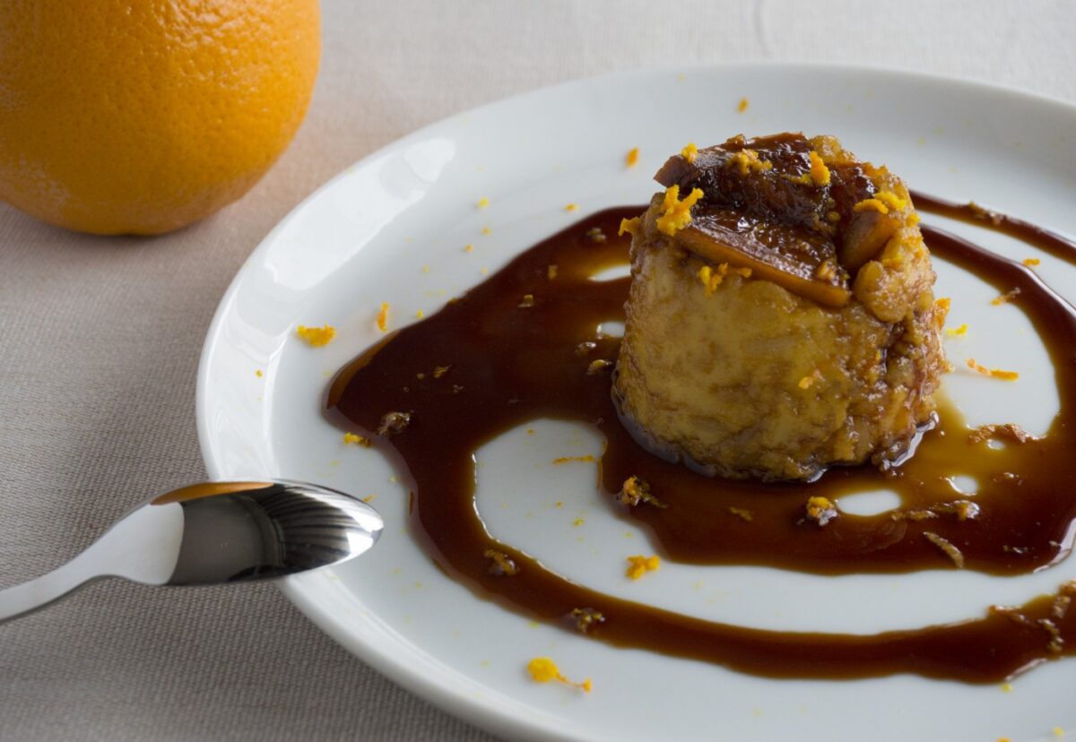 Arroz con leche con naranja. Postre madrileño