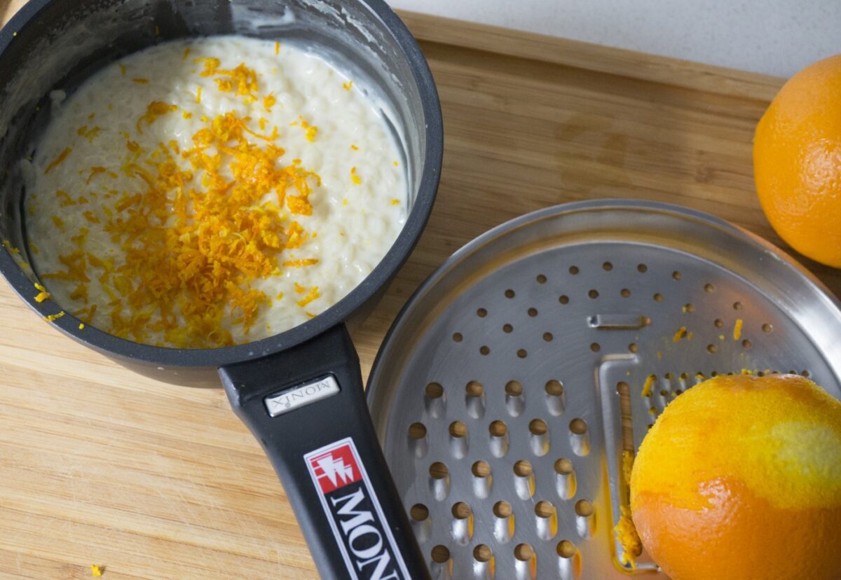 Arroz con leche con naranja. Postre madrileño