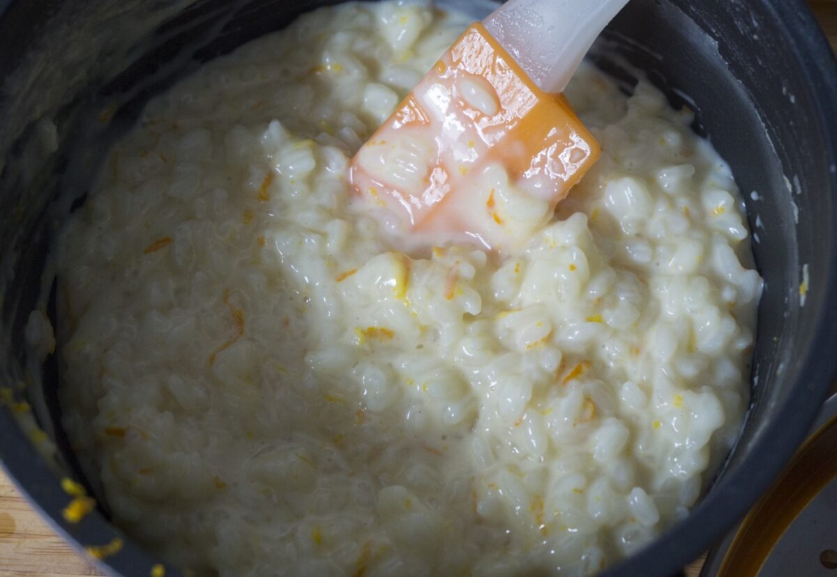 Arroz con leche con naranja. Postre madrileño