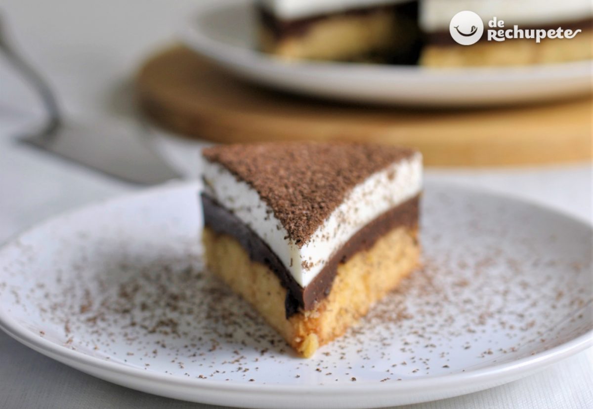 Tarta fría de yogur y café sin horno