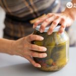 Abrir botes de conserva sin esfuerzo. Trucos y consejos