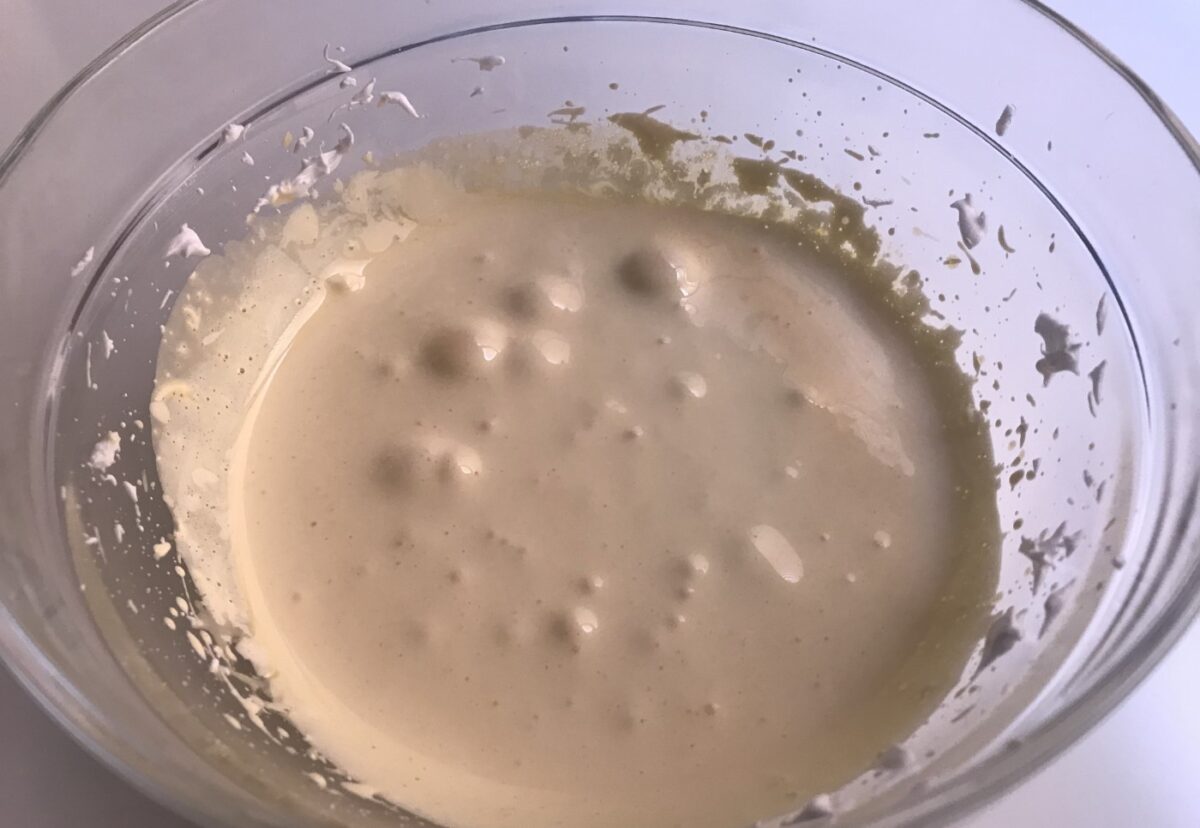 Bizcocho súper esponjoso con 3 ingredientes