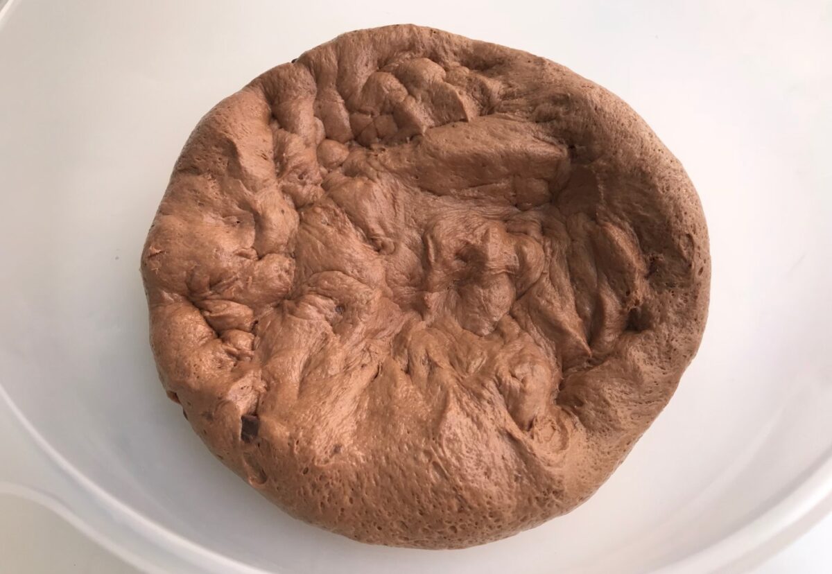 Pan casero con chocolate