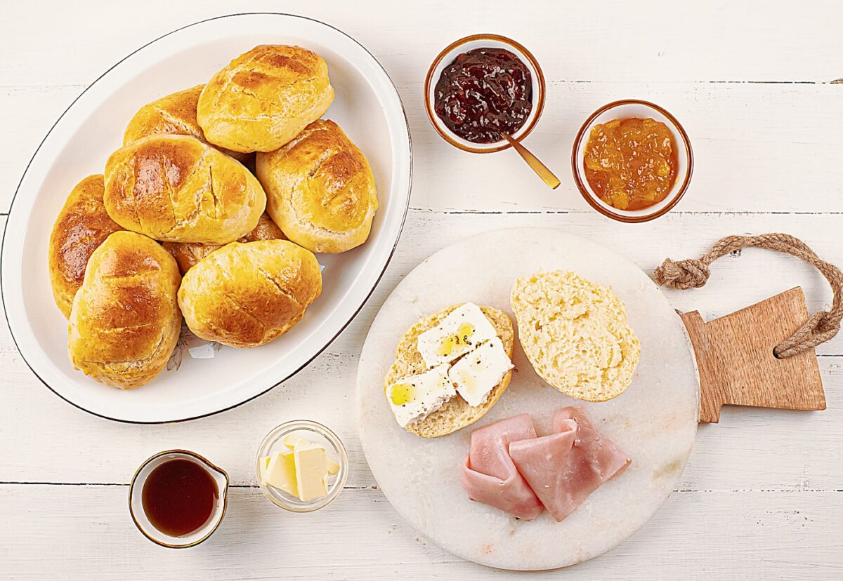 Panecillos dulces para rellenar canapés