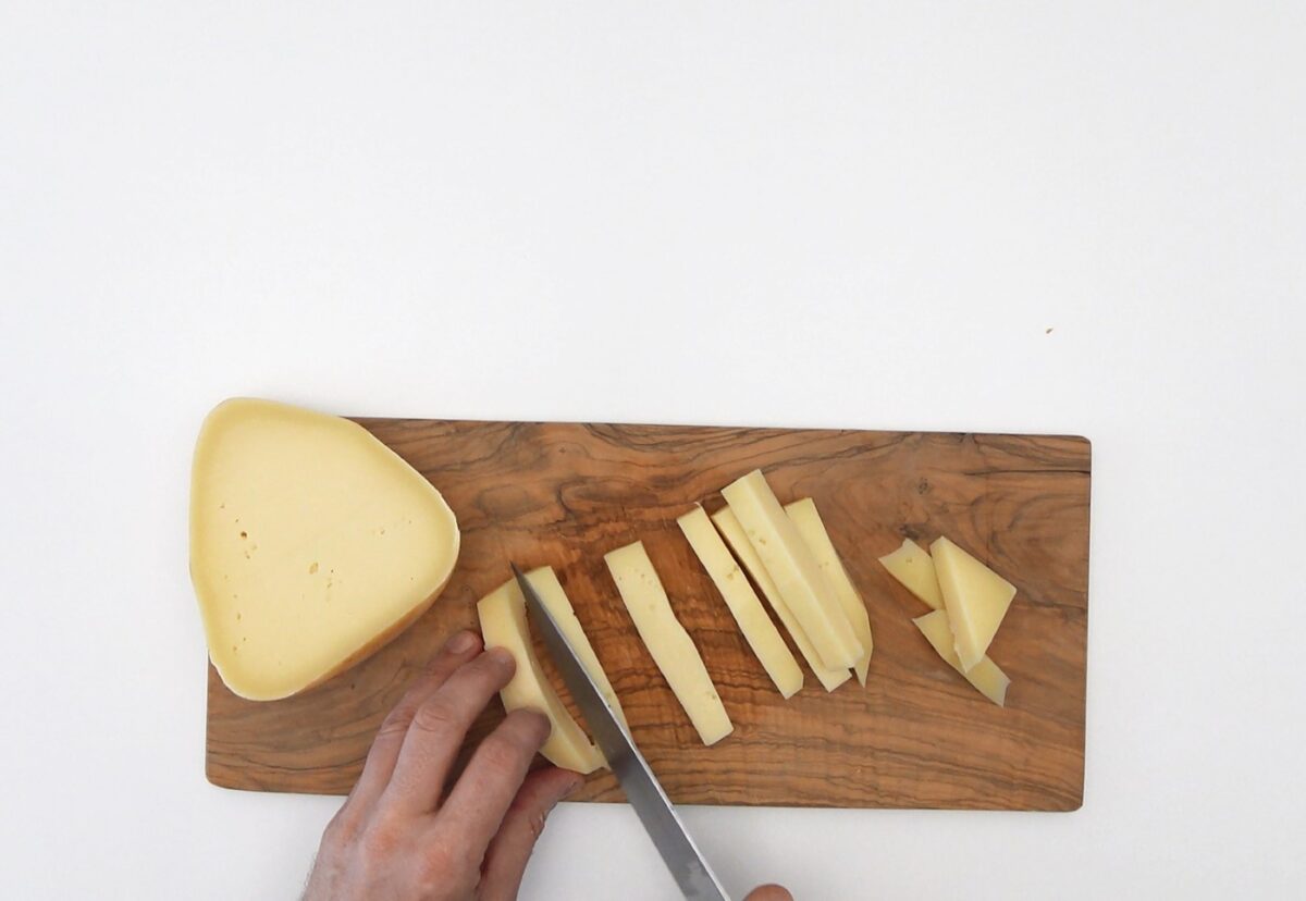 Cómo hacer tequeños de queso venezolanos