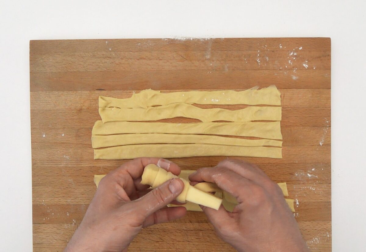 Cómo hacer tequeños de queso venezolanos