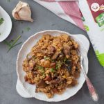 Arroz con pollo y setas en cazuela. Receta para disfrutar del Otoño