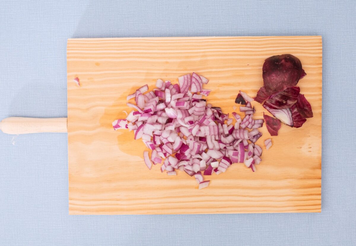 Esqueixada casera de bacalao. Receta catalana fácil y deliciosa