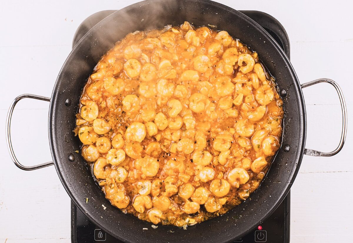 Fideuá de gambas. La deliciosa hermana pequeña de la tradicional fideuá