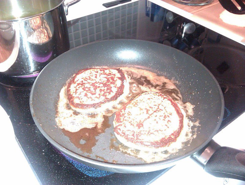 Hamburguesa de salmón. receta tradicional sueca