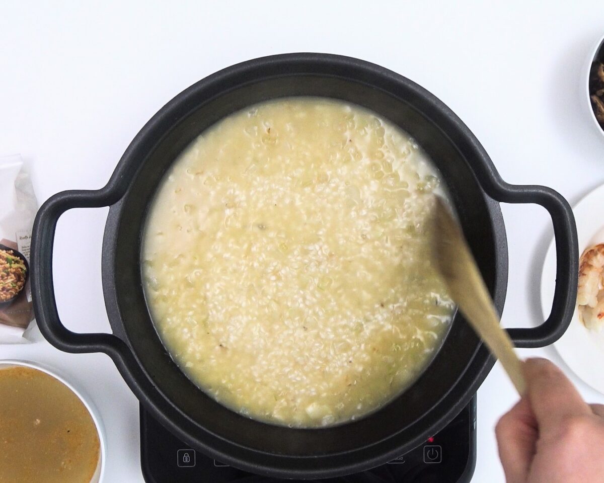 Risotto de setas y gambas. Receta casera para disfrutar del otoño
