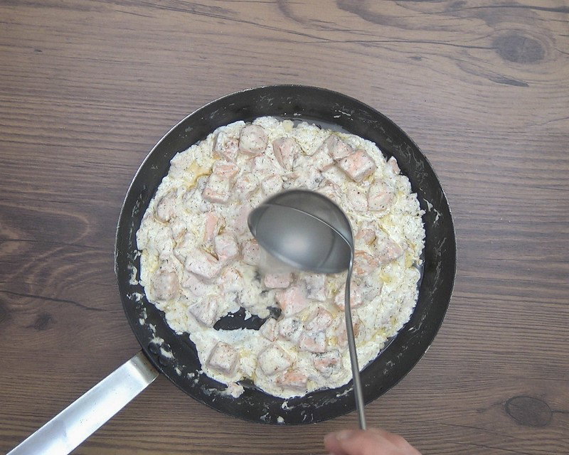 Tallarines o tagliatelle con salmón