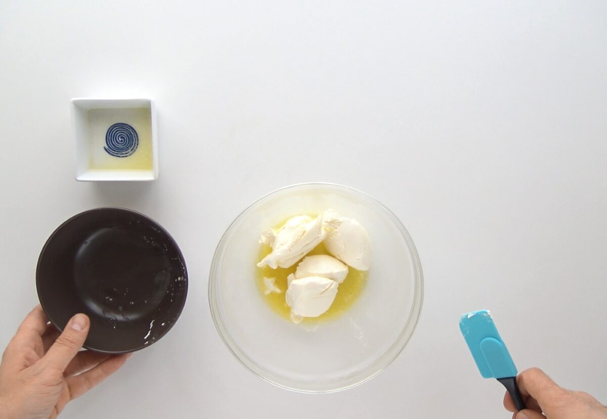 Bizcocho de zanahoria. Receta fácil para desayunos y meriendas