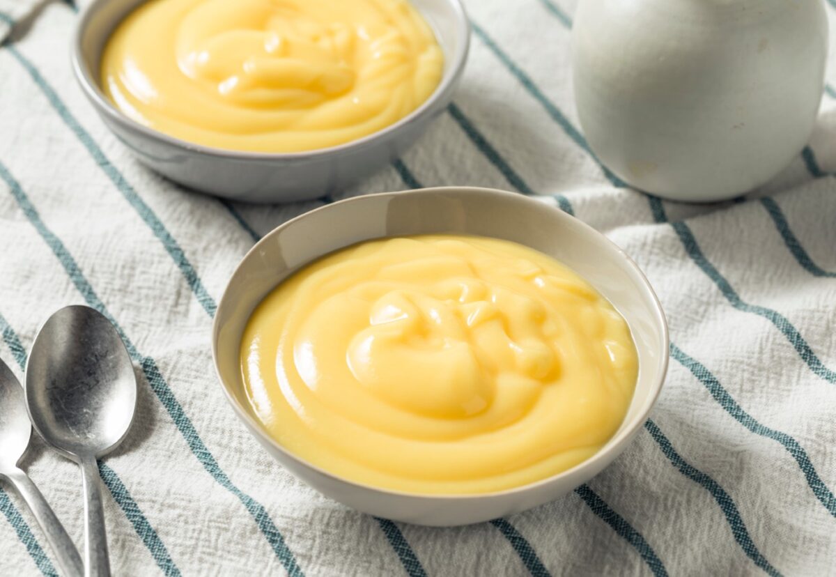 Crema pastelera exprés en el microondas