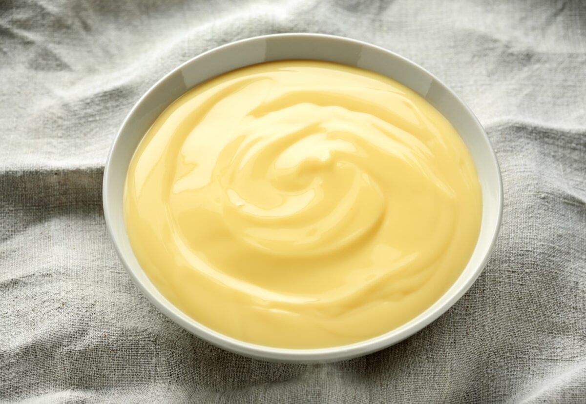 Crema pastelera exprés en el microondas