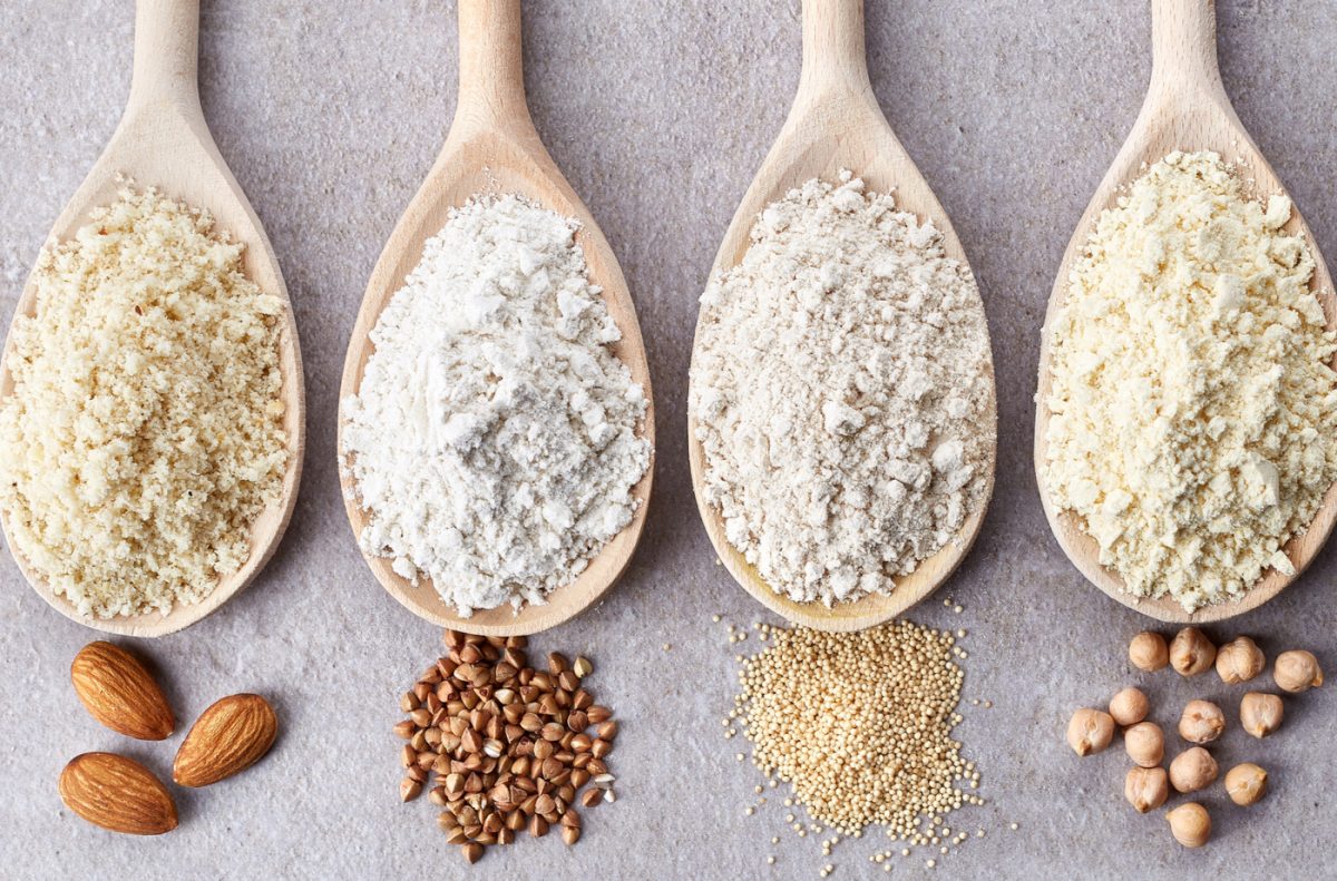 Harinas bajas en carbohidratos: garbanzos, almendras, soja, linaza