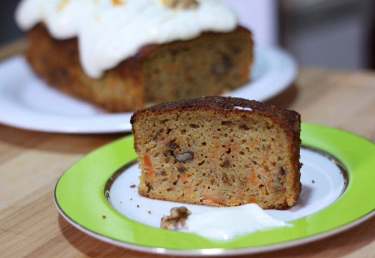Pastel de zanahoria, naranja y jengibre