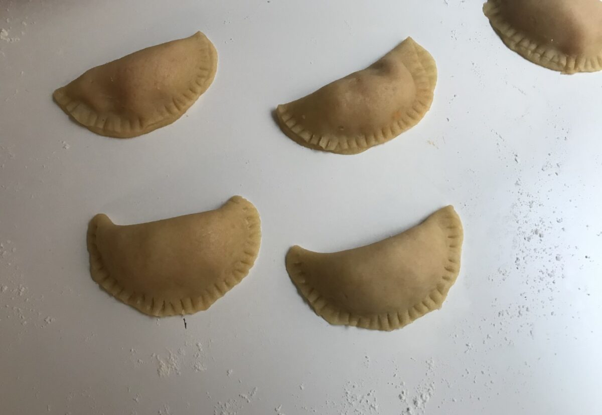 Pasteles de boniato o pastissets de moniato. Receta navideña
