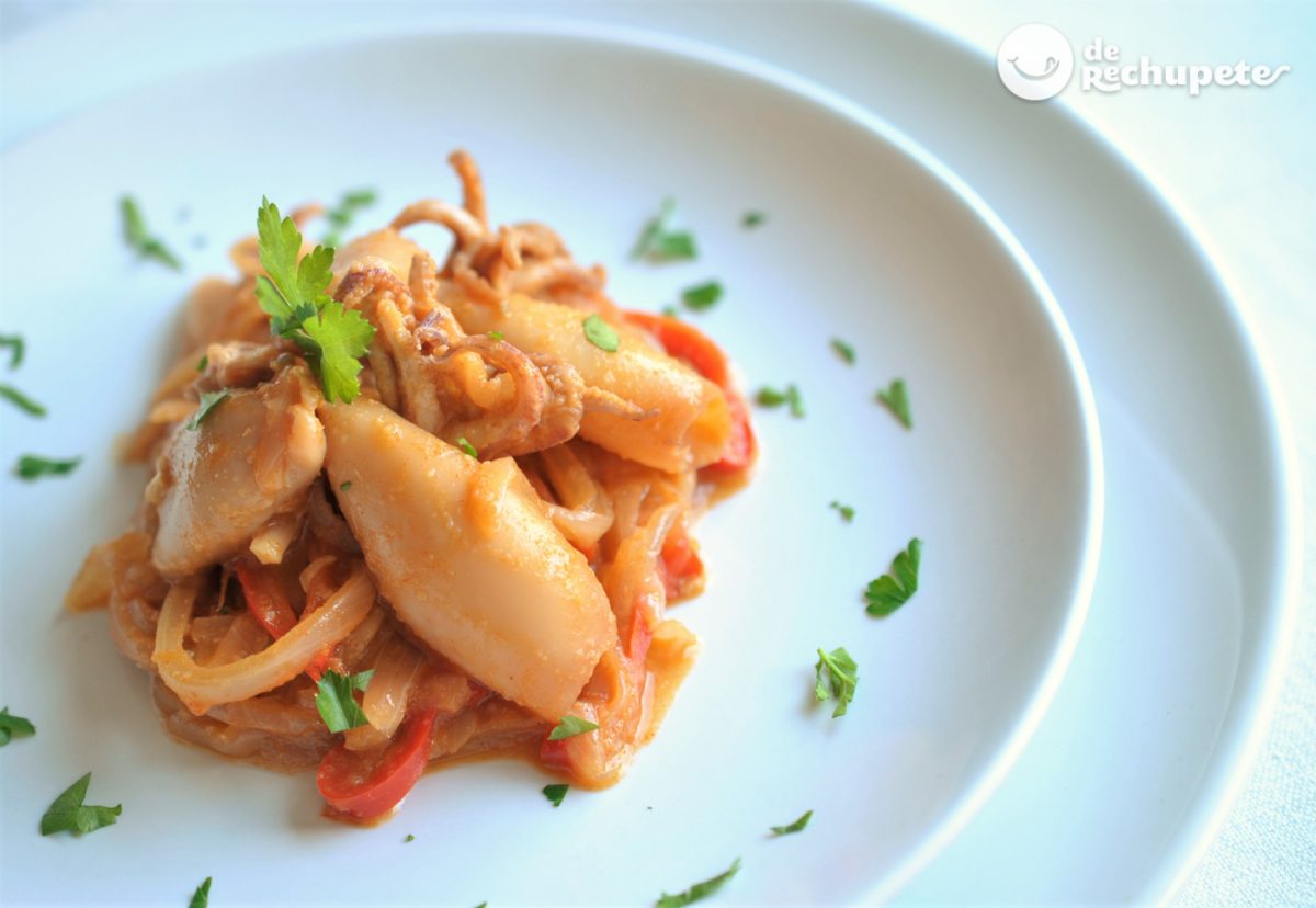 Chipirones encebollados. Receta fácil y barata