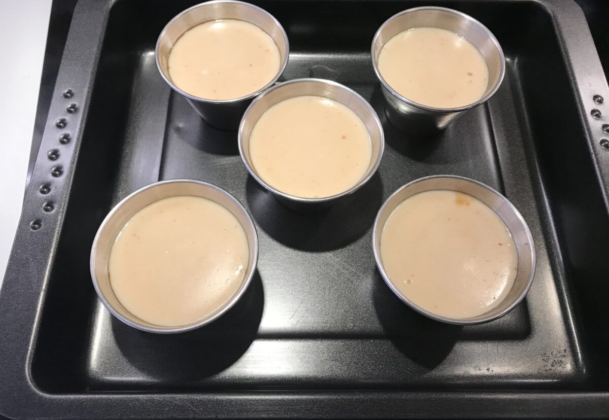 Flan de turrón sin horno, el postre navideño súper fácil