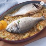 Dorada al horno con patatas