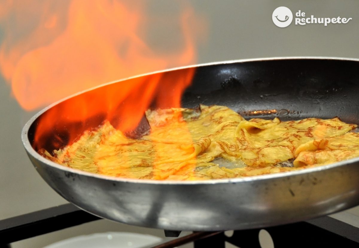 Cómo hacer crêpes con salsa suzette