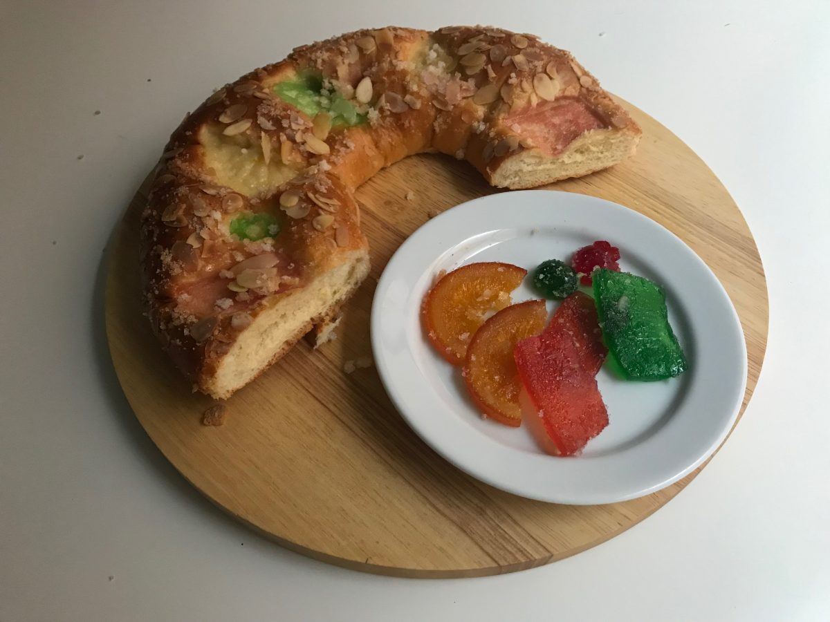 pudin de roscón de reyes y manzana paso 5
