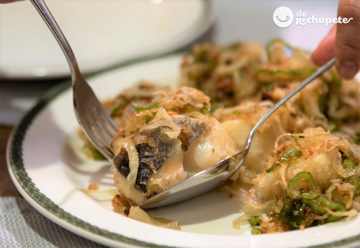 Bacalao encebollado y con pimientos al estilo canario