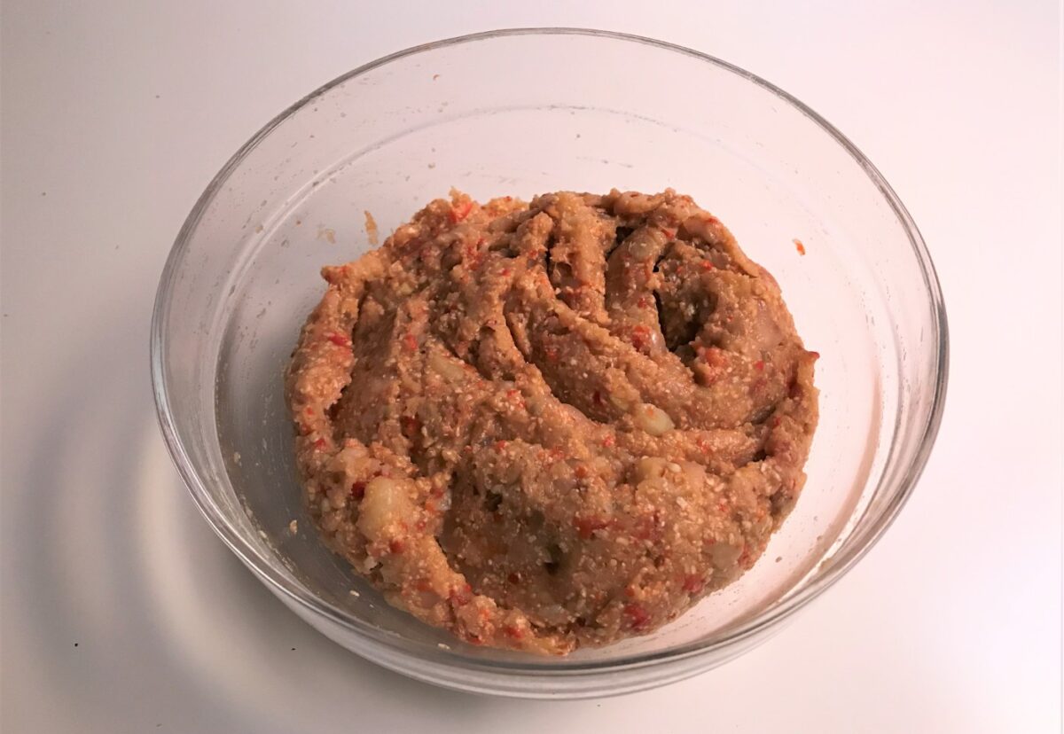 Hamburguesas vegetarianas con patatas, berenjena y pimiento