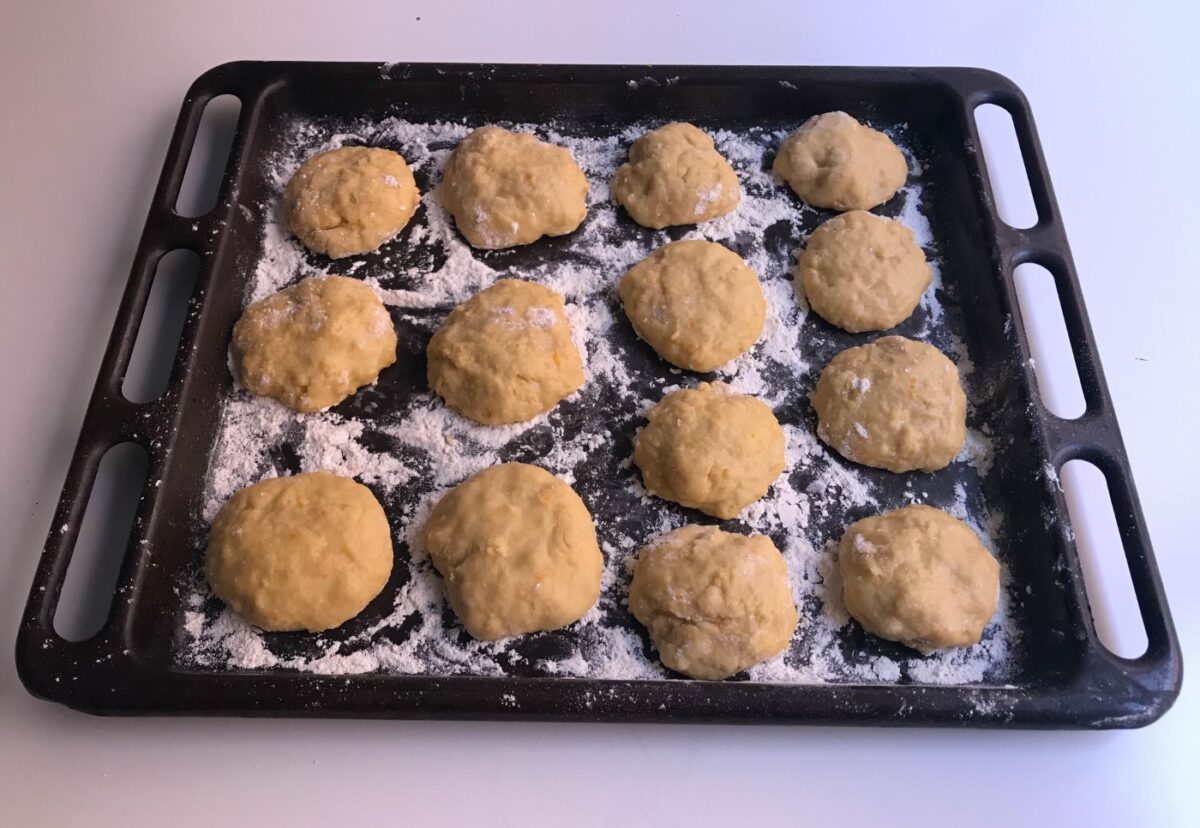 Rosquillas fritas roceñas