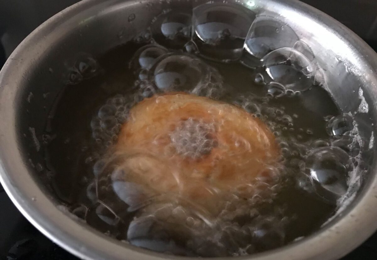 Rosquillas fritas roceñas