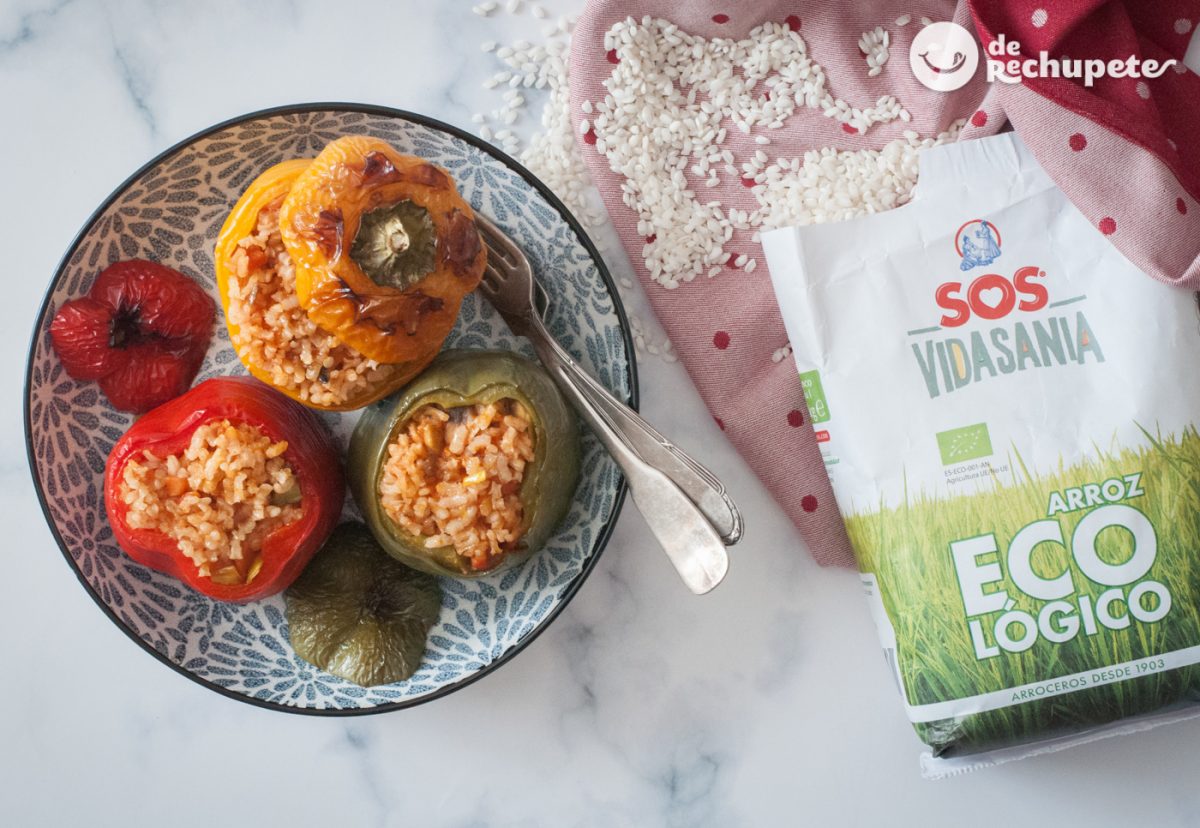 Pimientos rellenos de arroz y verduras. Receta paso a paso