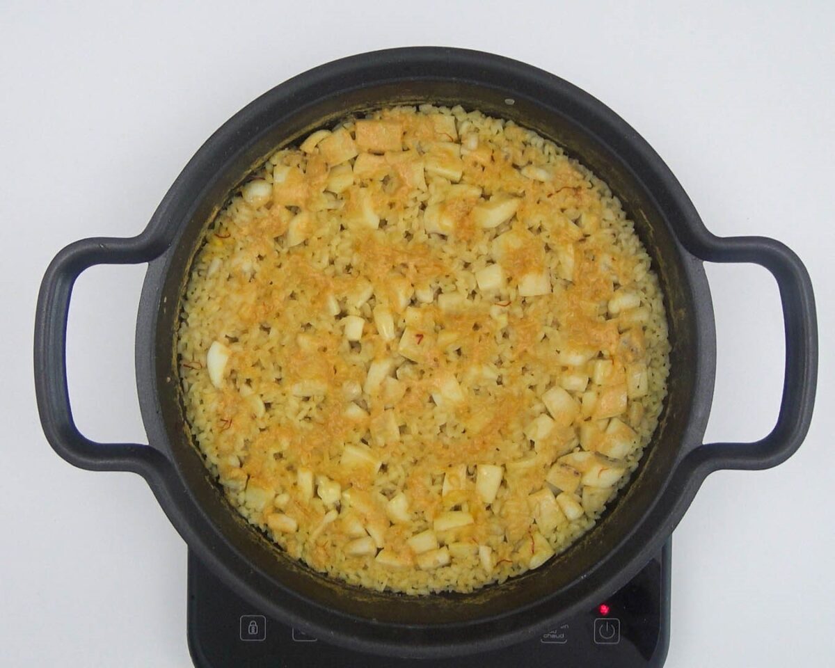Arroz con sepia en cazuela