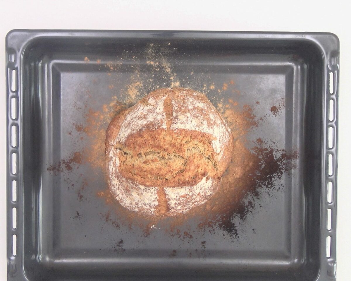 Pan de soda irlandés. El pan más rápido y fácil (sin levadura)
