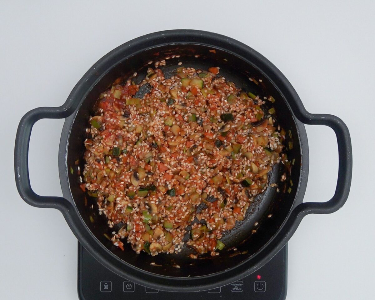 Pimientos rellenos de arroz y verduras. Receta paso a paso