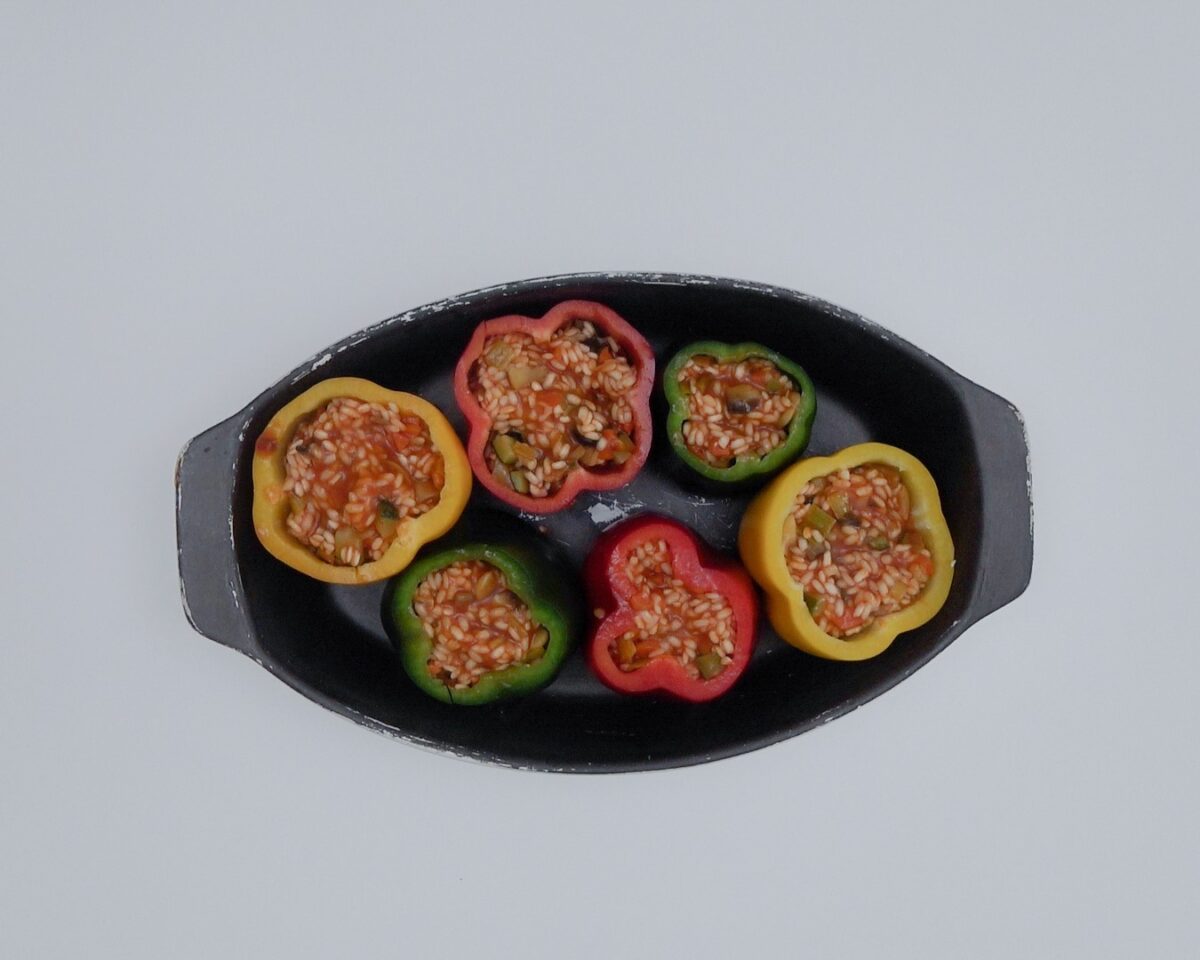 Pimientos rellenos de arroz y verduras. Receta paso a paso