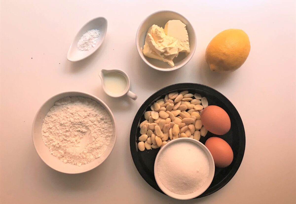 Tarta de almendras casera. Receta portuguesa tradicional y deliciosa