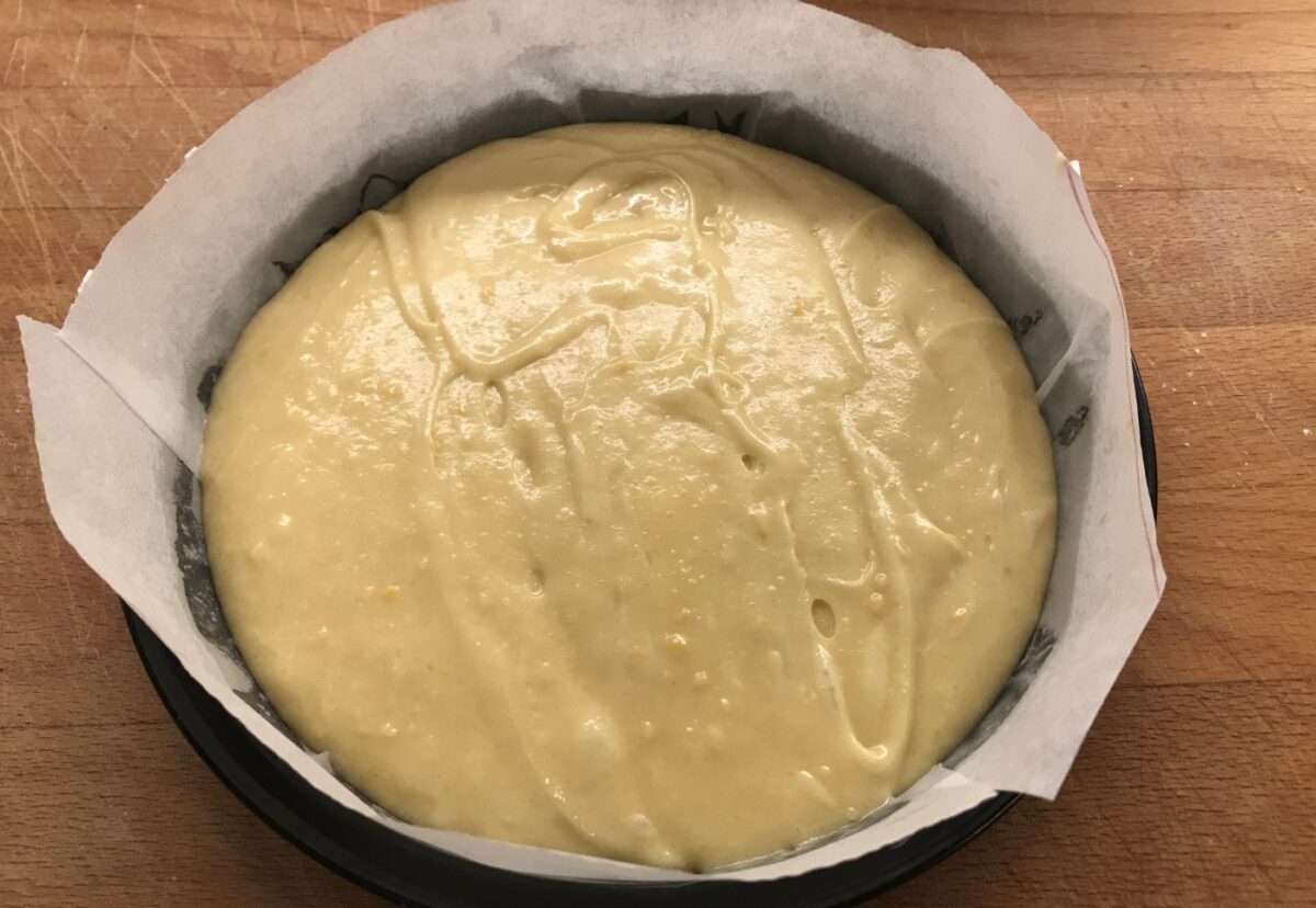 Tarta de almendras casera. Receta portuguesa tradicional y deliciosa