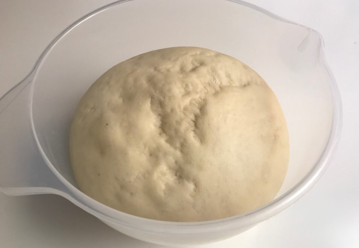 Casatiello napolitano. Postre tradicional italiano de Semana Santa