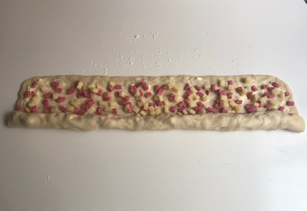 Casatiello napolitano. Postre tradicional italiano de Semana Santa