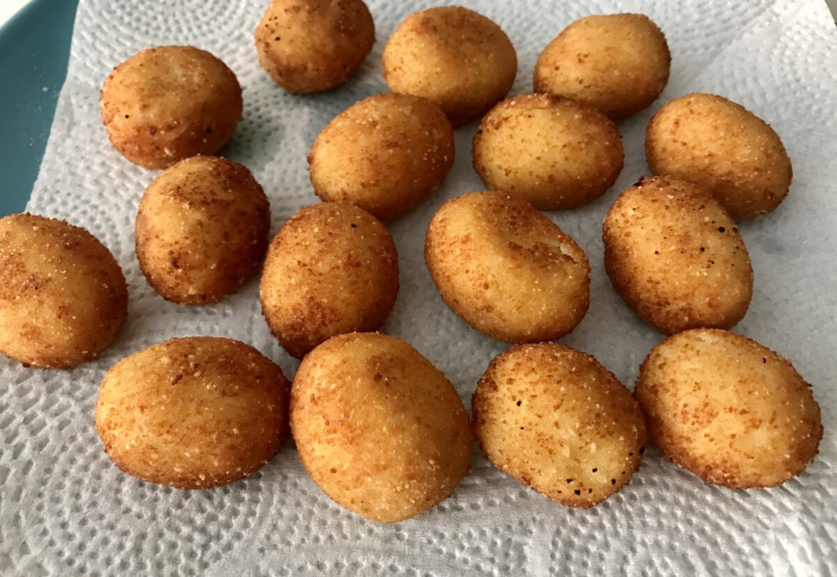 Cómo hacer croquetas con la Thermomix. Croquetas de huevo