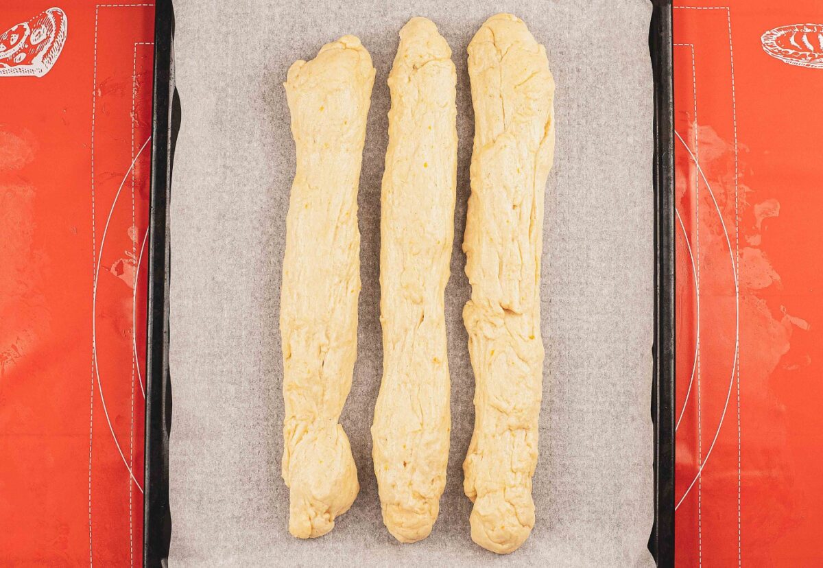 Pan de Pascua o Tsoureki. Postre griego de Semana Santa