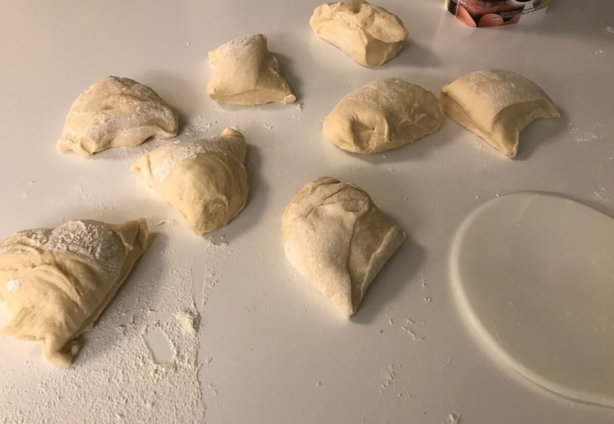 Pan de Viena casero. Receta de panecillos dulces paso a paso