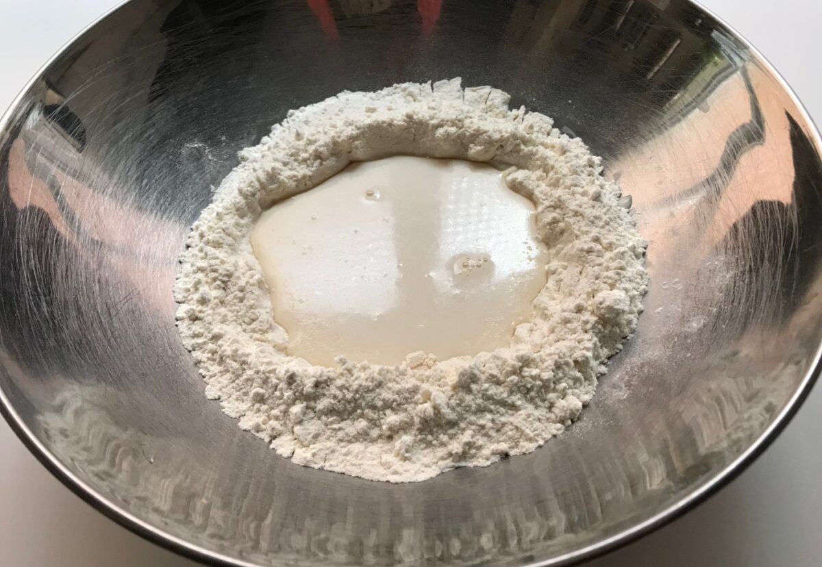 Pan de Viena casero. Receta de panecillos dulces paso a paso
