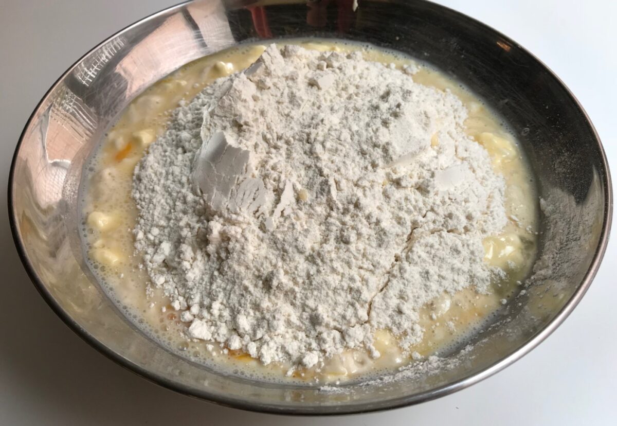 Pan de Viena casero. Receta de panecillos dulces paso a paso