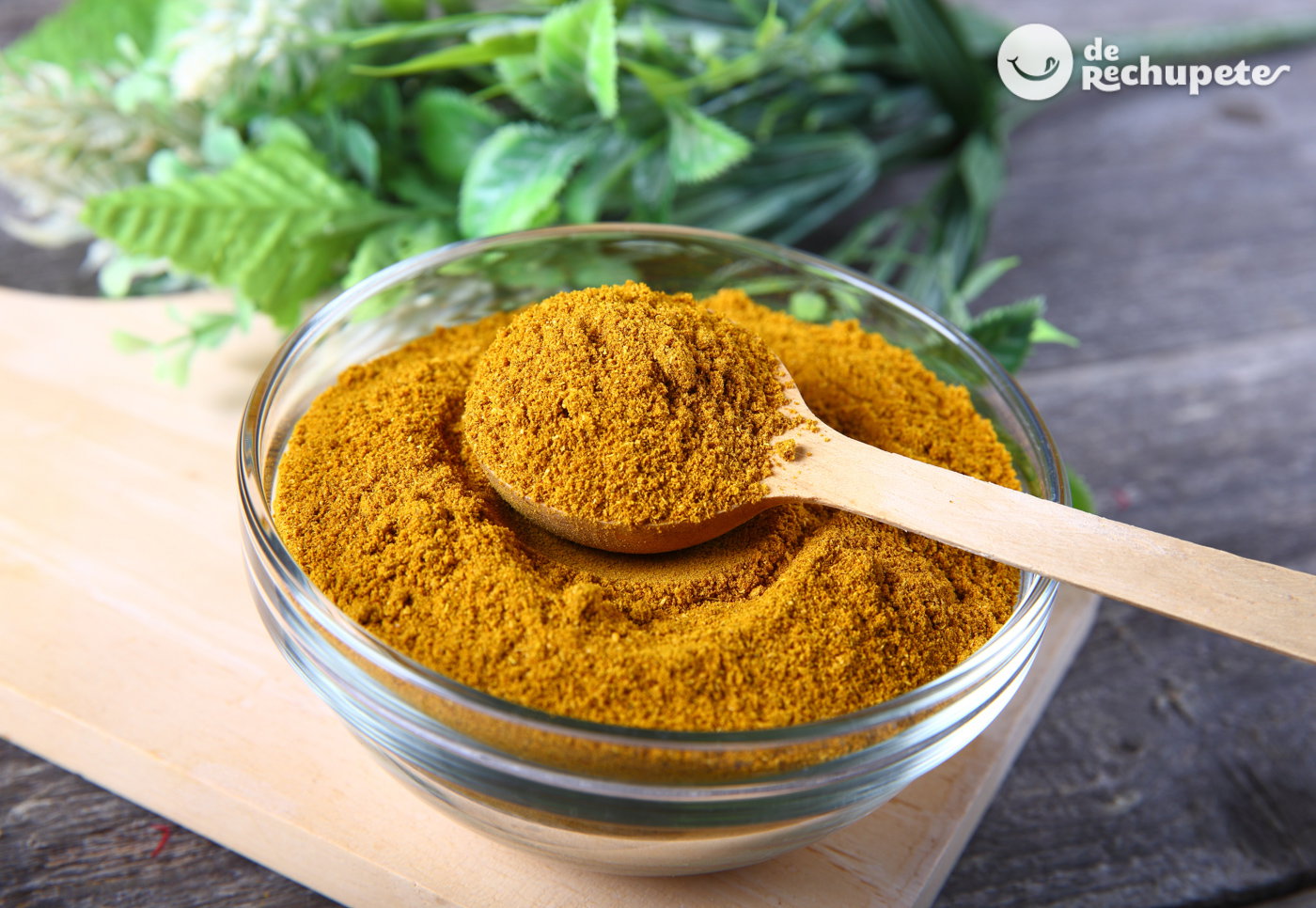 Cómo hacer curry amarillo en polvo casero