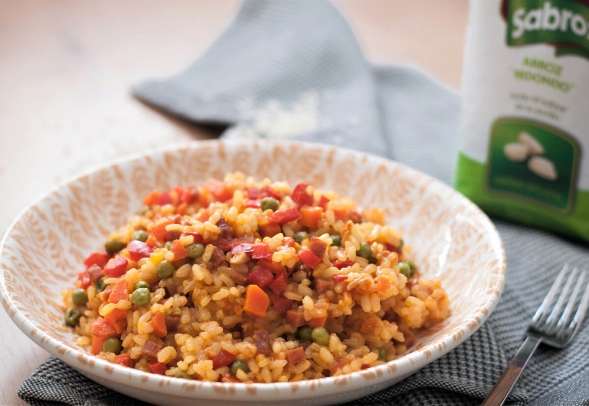 Arroz campero o a la campesina. Receta de arroz fácil y delicioso