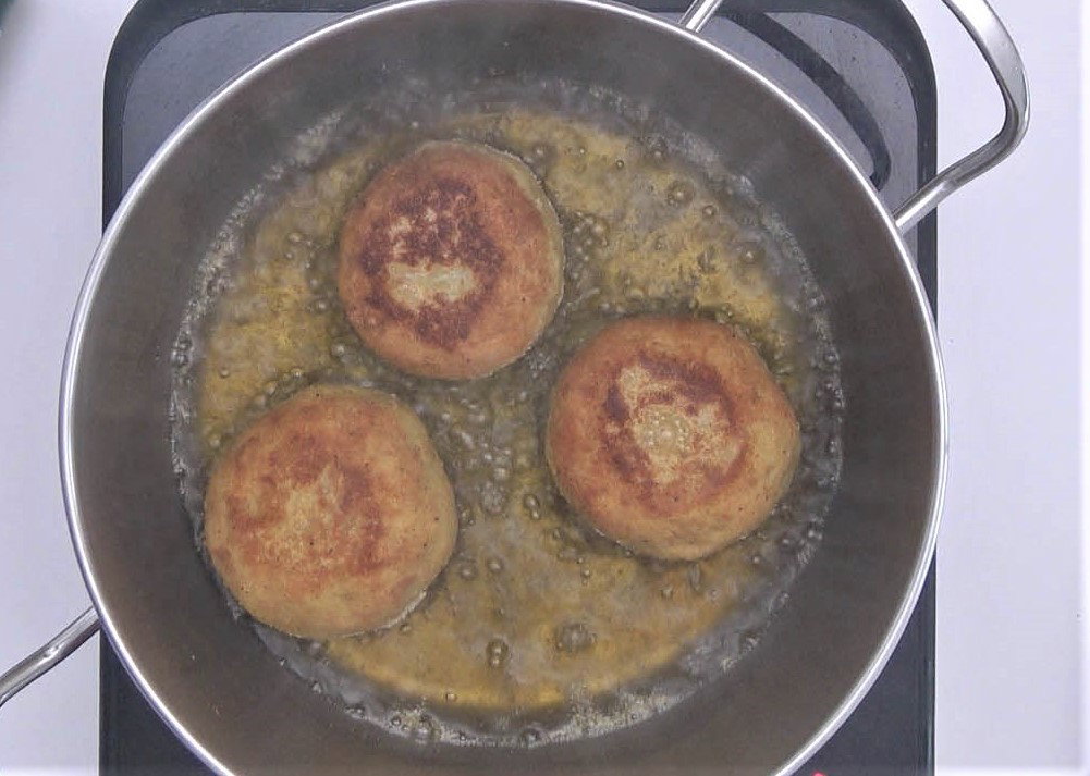 Bombas de patata y carne. Patatas o papas rellenas paso a paso